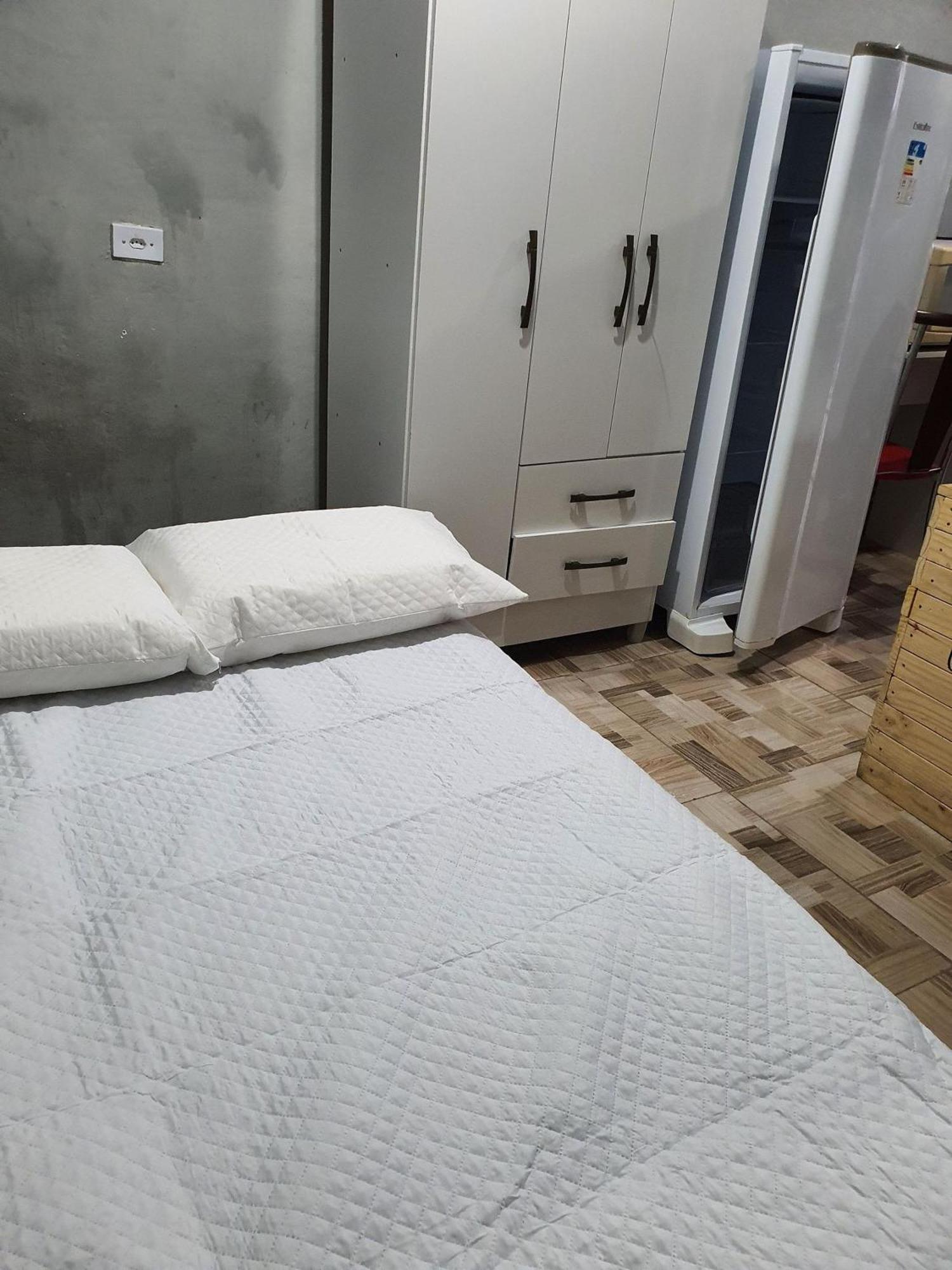 Kitnets Aconchegantes Proximo Ao Shopping Apartment Curitiba Exterior photo